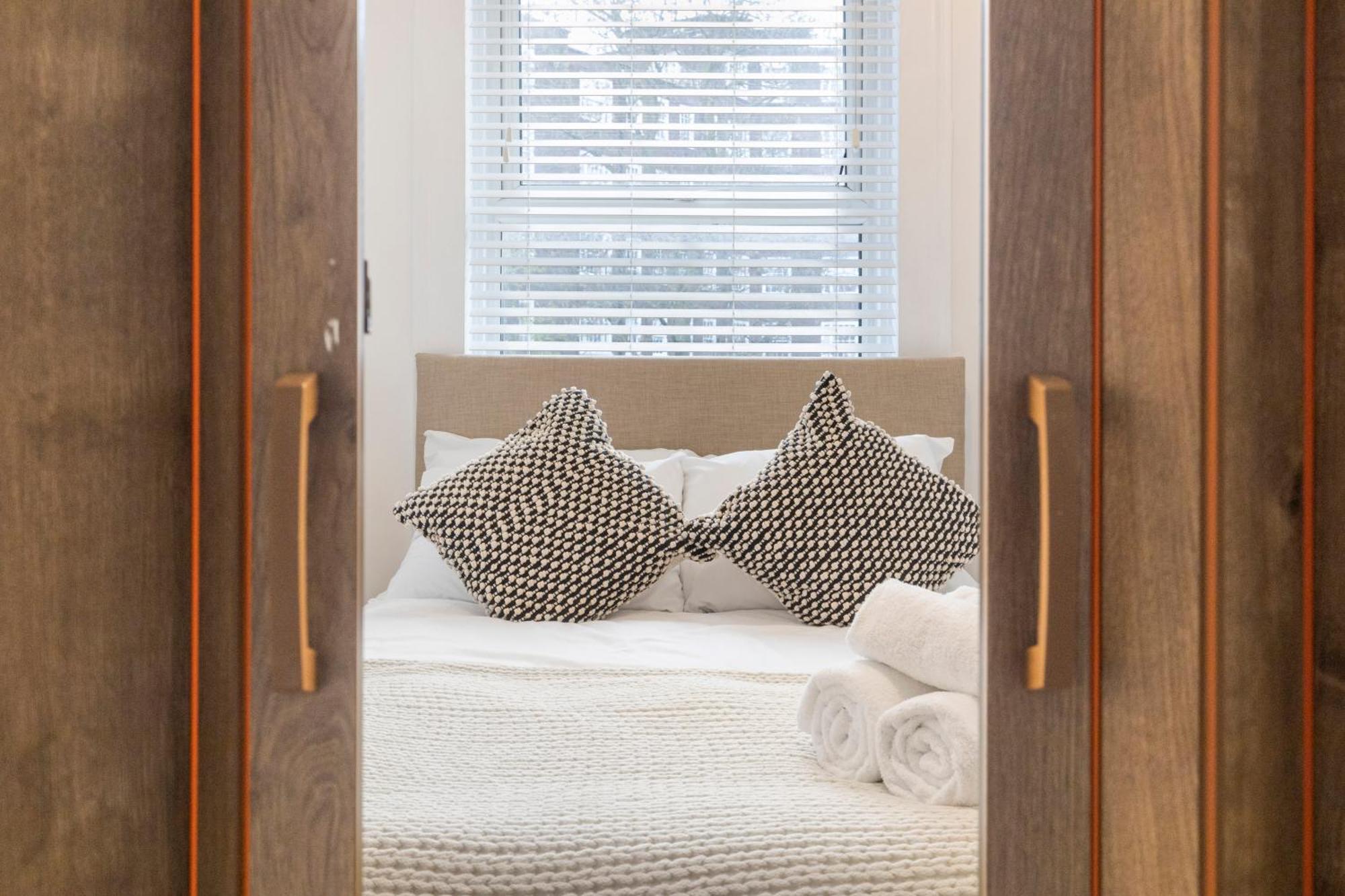 Rose Suite Camden Town 3 Bedroom Sleeps 11 Londres Exterior foto